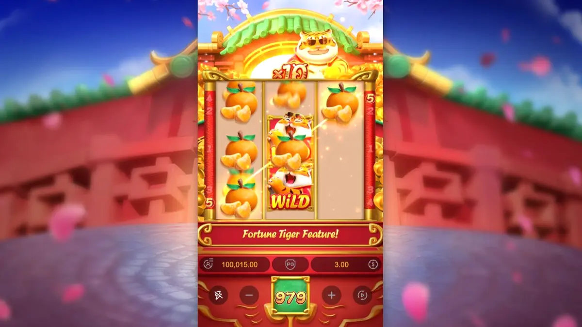 Fortune Tiger slot machine interface na may temang Asyano